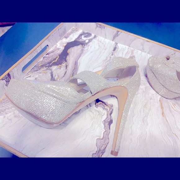 Michael Kors platforms - Picture 2 of 7